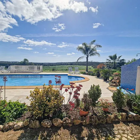 Quinta Do Bravo - Swimming Pool - By Bedzy Feriehus *