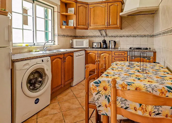 Quinta Do Bravo - Swimming Pool - By Bedzy 西尔韦斯