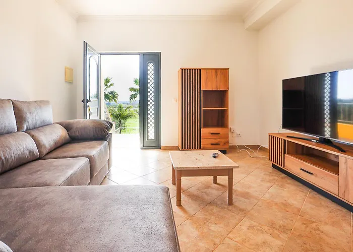 度假居 Quinta Do Bravo - Swimming Pool - By Bedzy *