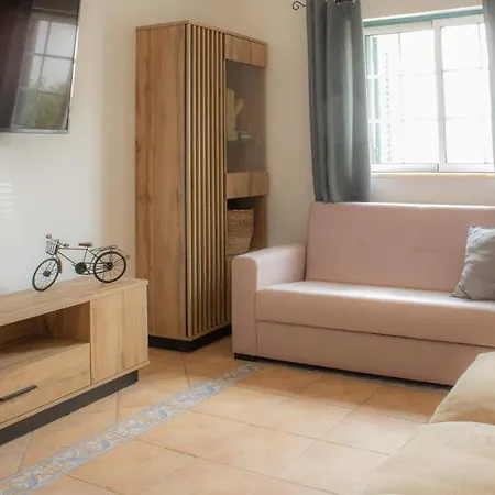 Quinta Do Bravo - Swimming Pool - By Bedzy Hébergement de vacances