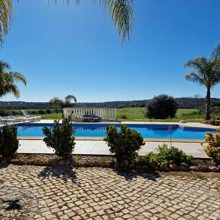 Quinta Do Bravo - Swimming Pool - By Bedzy 別荘